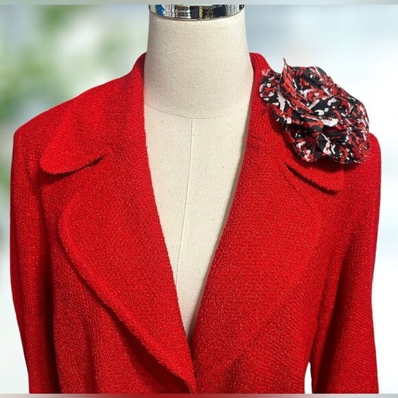 NWT St. John Venetian Red $1250 Tweed Boucle Wool Blend Jacket Blazer Size 10 - Picture 14 of 16